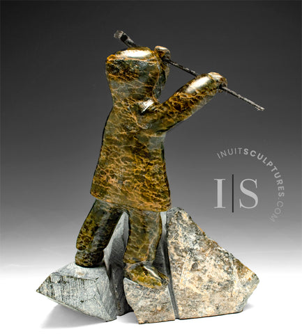 VINTAGE 7" Eskimo Carver at the Quarry by Late Kellipalik Qimirpik *Love of the Art*